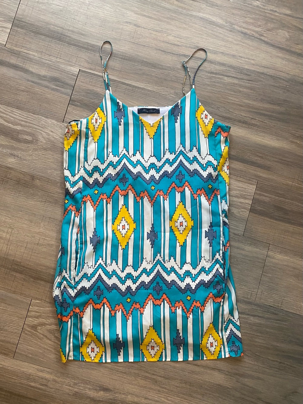 Honey Punch Longline Tunic Cami Top Medium Boho Aztec Southwestern Print Pockets